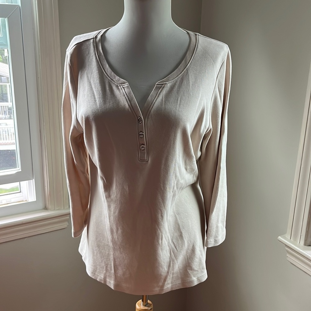 Karen Scott 3/4 sleeve length shirt